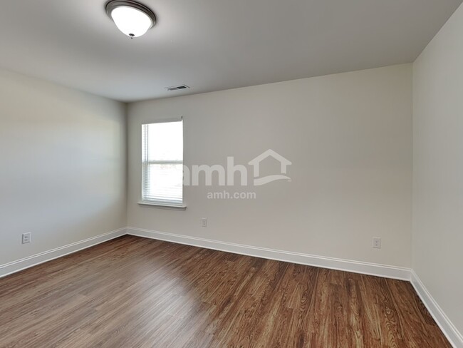 Building Photo - 13014 Wishsong Ct