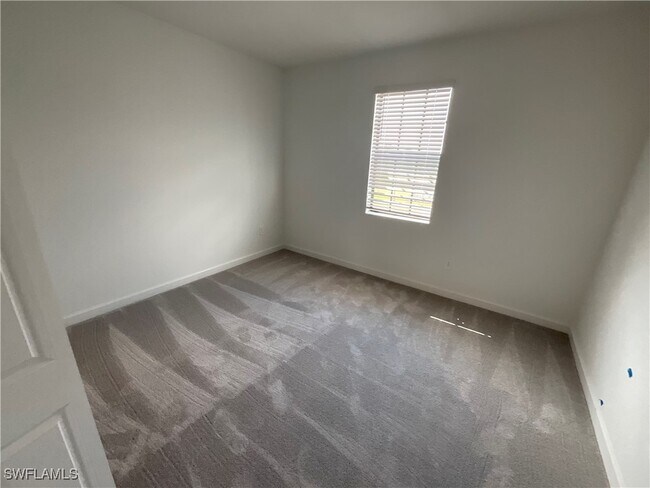 Building Photo - 10755 Timber Creek Dr