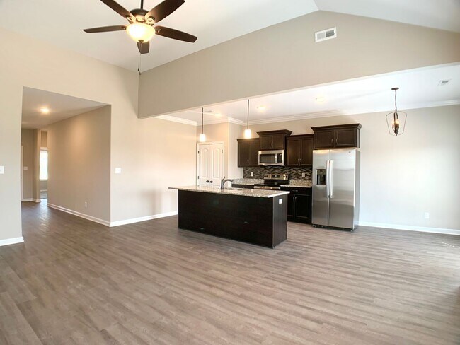 Building Photo - 1406 Citadel Dr