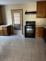 Building Photo - 401 Canal St