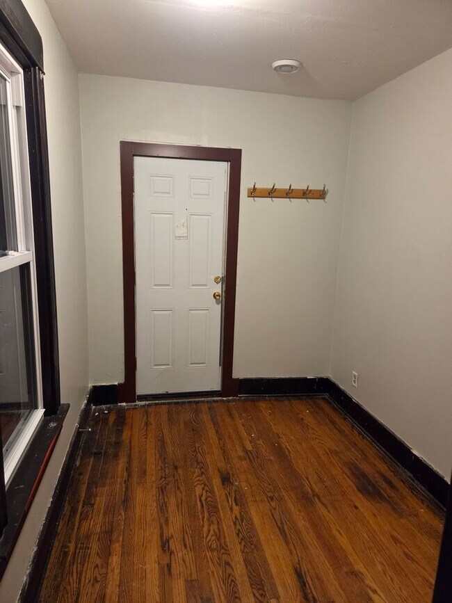 Building Photo - 812-814 S. 30th St.