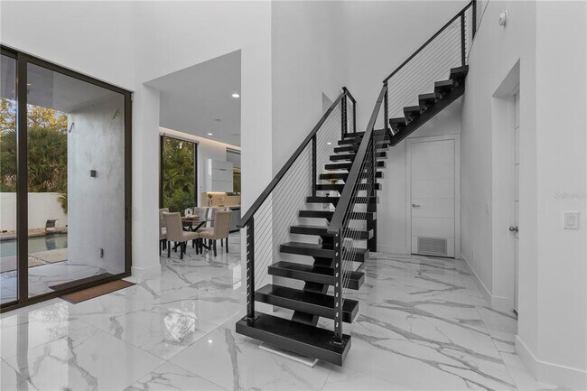 Building Photo - 7608 Antilla St