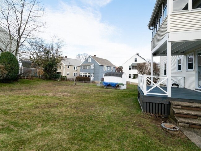 Building Photo - 5 Mangano Ct