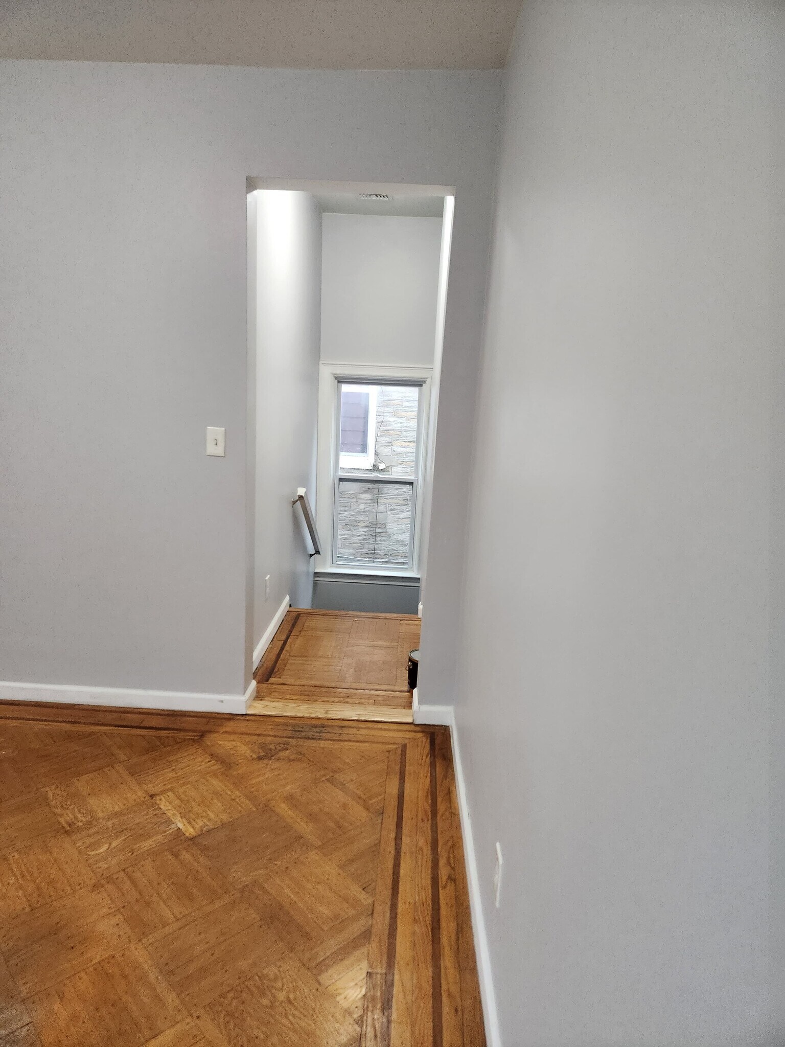 Building Photo - 57 Condict St