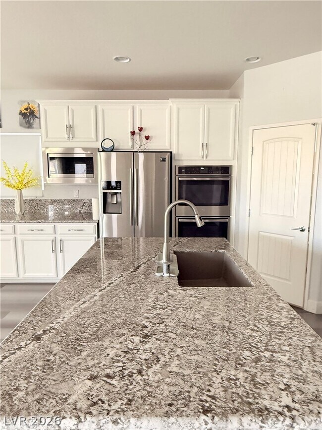 Building Photo - 7764 Gallego Plains Dr