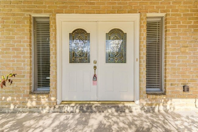 Building Photo - 1710 Bodart Ct