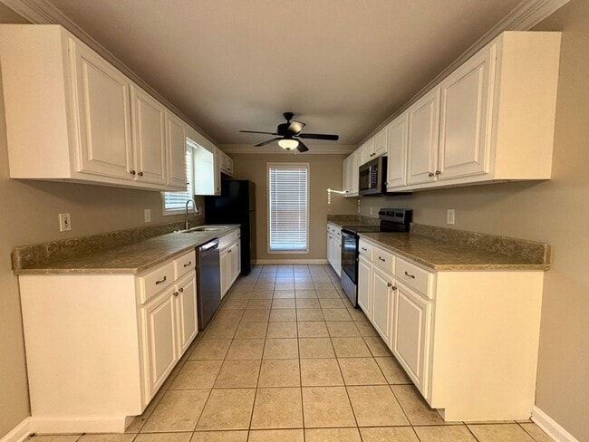 Building Photo - 23 Hulsey Cove