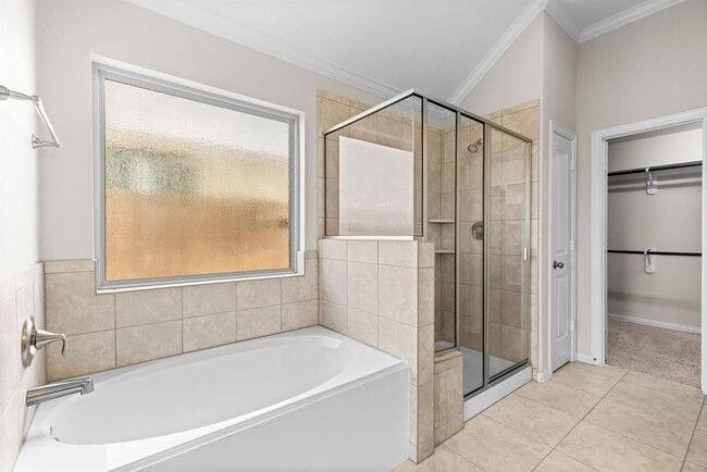 Building Photo - 15619 Windsor Bluff Dr