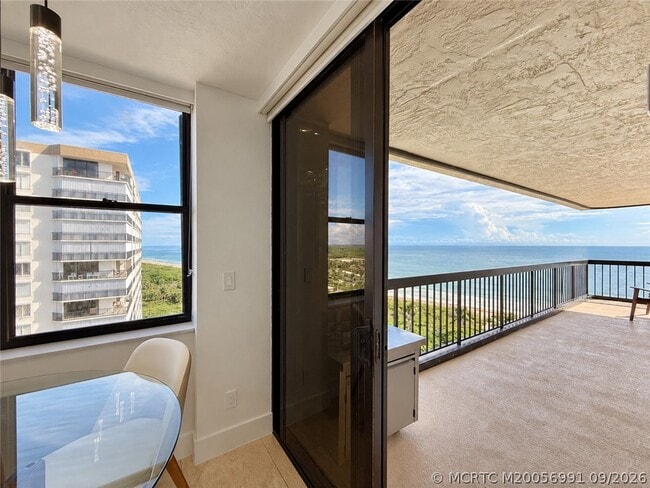 Building Photo - 3100 N Hwy A1A