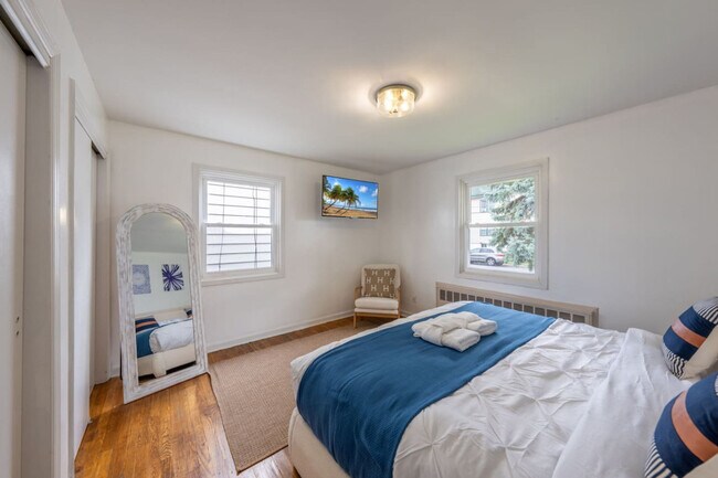 Building Photo - 810 Walnut St