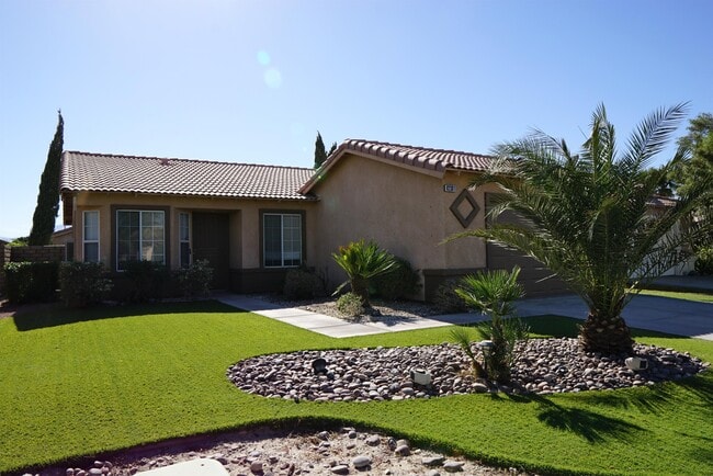 Primary Photo - 82381 Grant Dr