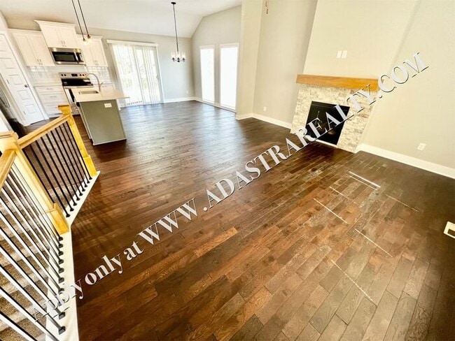 Building Photo - Beautiful Home in Independence-Available NOW!!