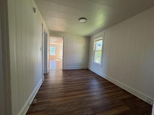 Building Photo - 15 Virginia Ave