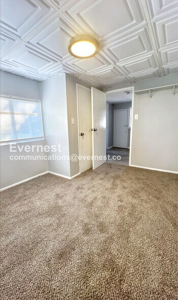 Building Photo - 6603 Hardy Ave