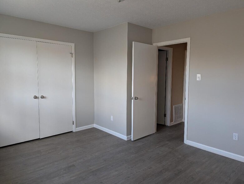 Bedroom One with large closet - 105 Windy Cir