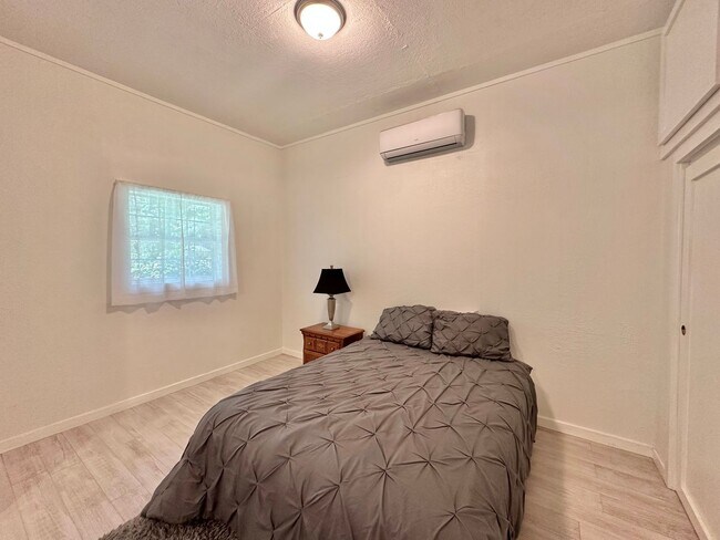 Building Photo - Tour Today! Spacious Country Retreat on 6+...