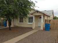 Building Photo - Spacious 1 bed, 1 bath in Great Location