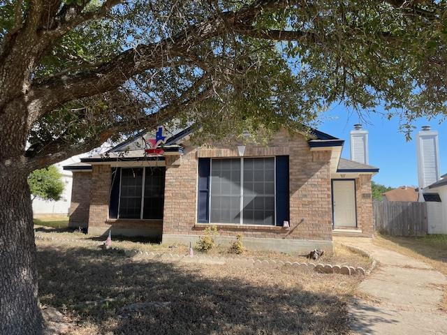 Building Photo - 833 Picadilly Dr