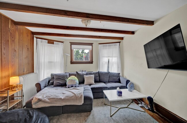 Building Photo - 819 Gaffield Pl