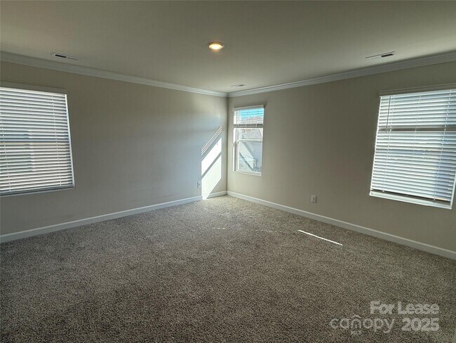 Building Photo - 160 Bird Dog Dr