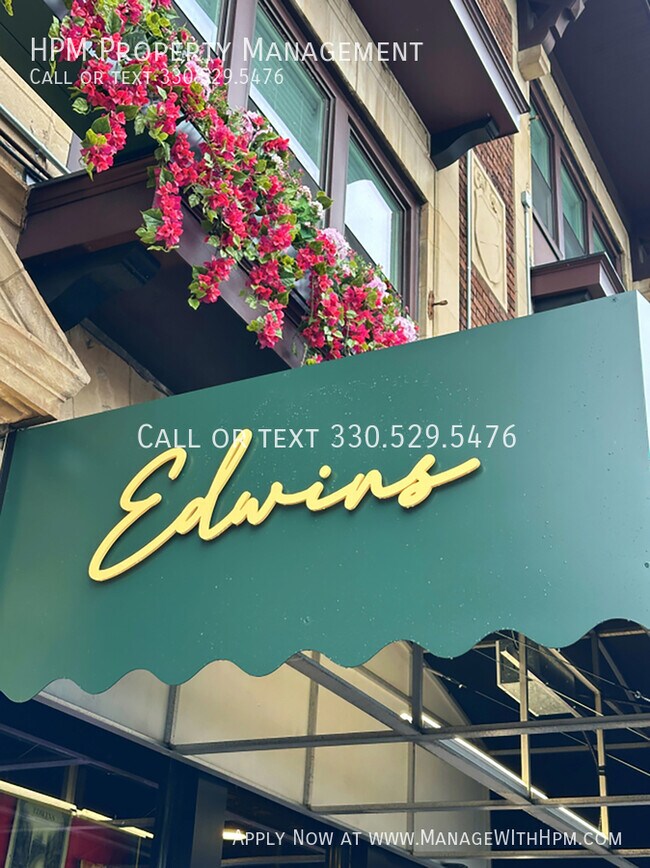 Building Photo - 12381 Cedar Rd