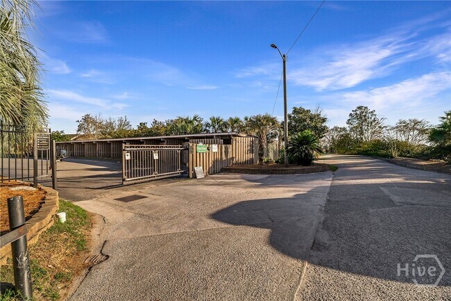 Building Photo - 12502 Apache Ave