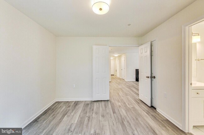 Building Photo - 15300 Diamond Cove Terrace