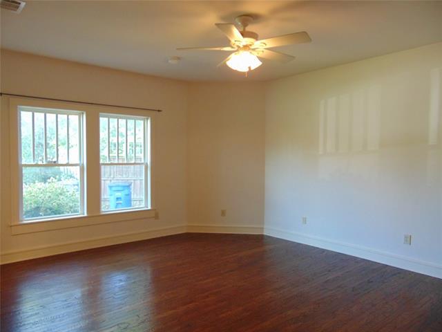 Building Photo - 10306 Country Club Dr