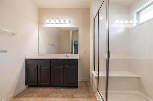 Building Photo - 308 Potters Peak Way