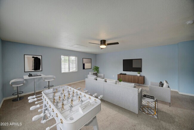 Building Photo - 480 N 6th Dr
