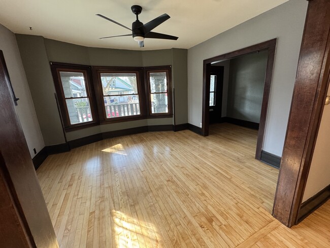 Building Photo - 2516 S Brisbane Ave