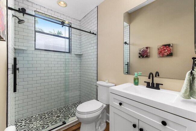 Building Photo - 14261 Sundial Pl