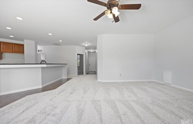 Building Photo - Furnished 4-Bed Executive Home w/ Pool, Ja...