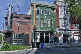 Building Photo - 1402 N 3rd St