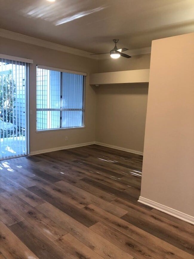 Building Photo - Remodeled 2-Bed, 2-Bath Condo with Garage ...