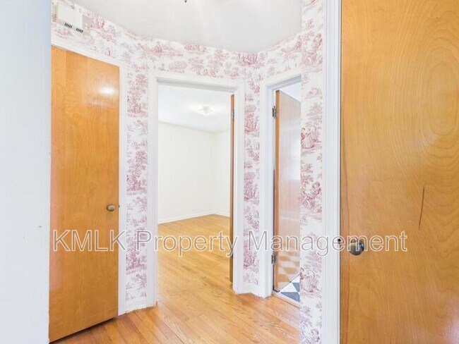 Building Photo - 2667 11th St