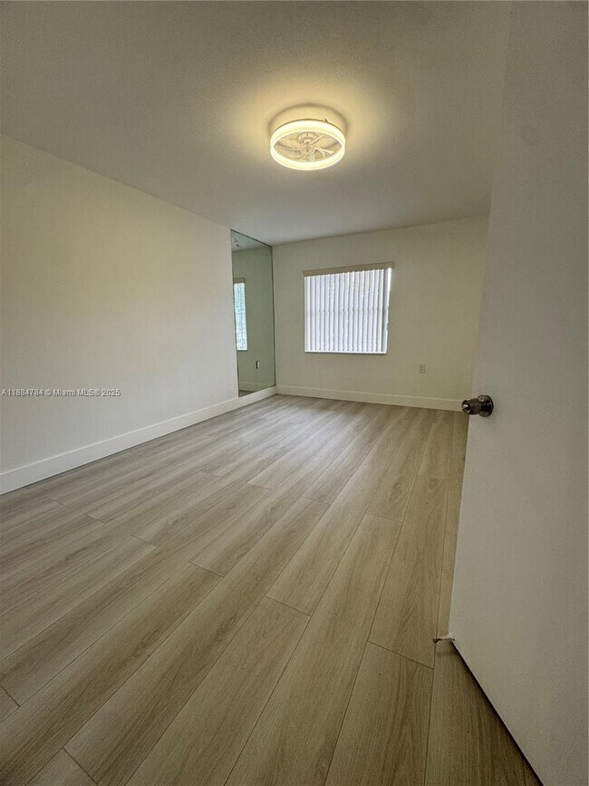 Building Photo - 11291 SW 88th St