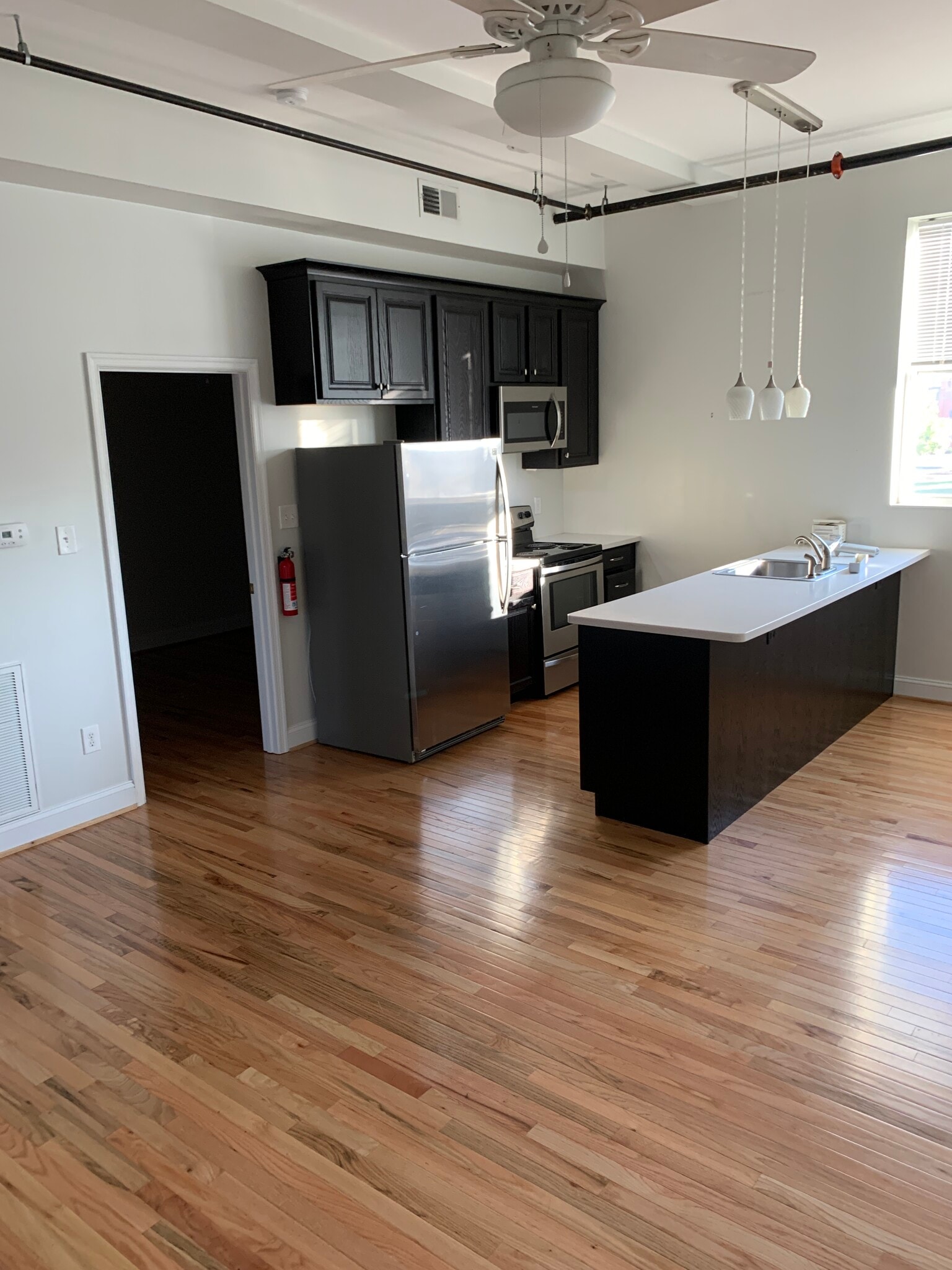 INTERIOR KITCHEN - 1103A N Arthur Ashe Blvd