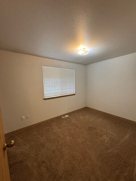 Building Photo - 12416 132nd Street Ct E