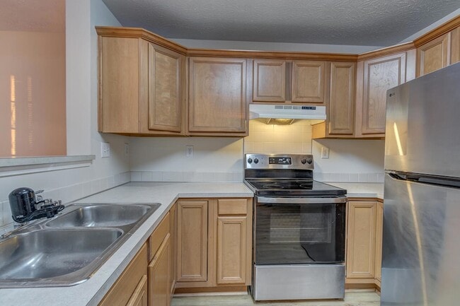 Building Photo - 632 Vonbryan Trace