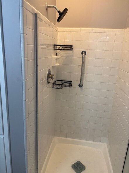 Building Photo - 33297 Kingslane Ct