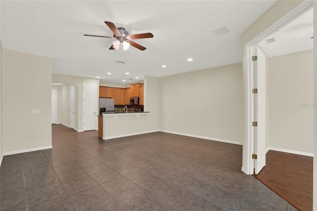 Building Photo - 1994 Silverweed Way