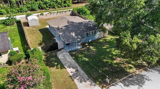 Building Photo - 20703 Mickens Dr