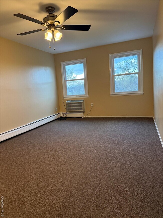 Building Photo - 83-13 149th Ave