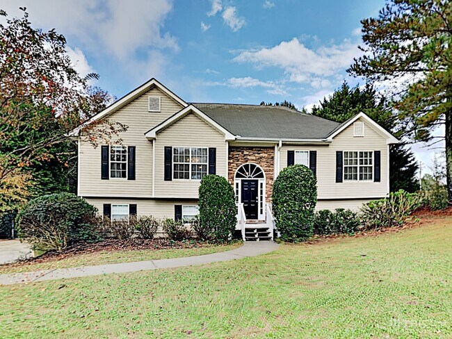Building Photo - 3180 Willow Park Dr NE