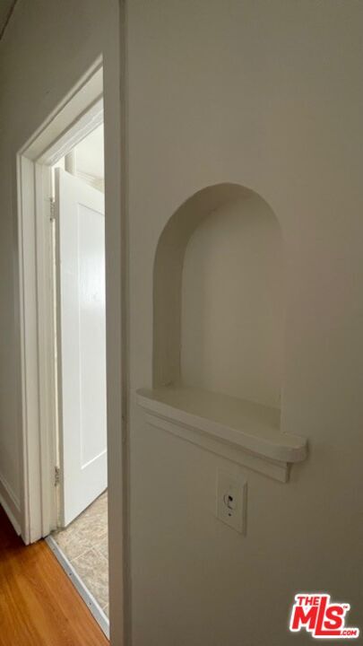 Building Photo - 635 N Plymouth Blvd