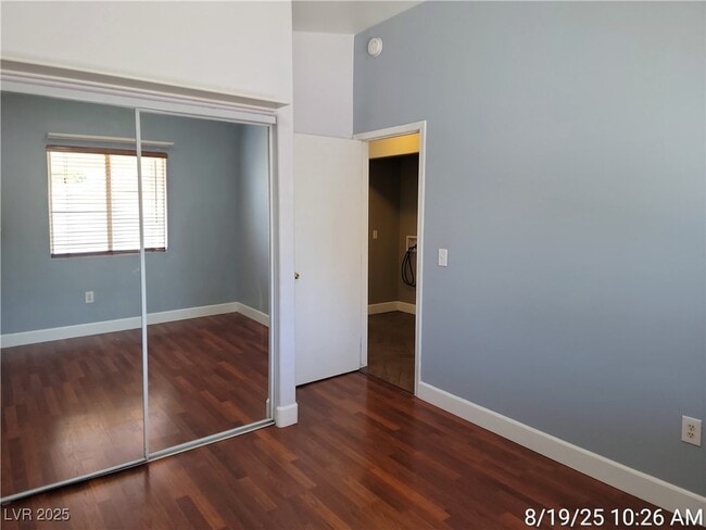 Building Photo - 5250 Panguitch Dr