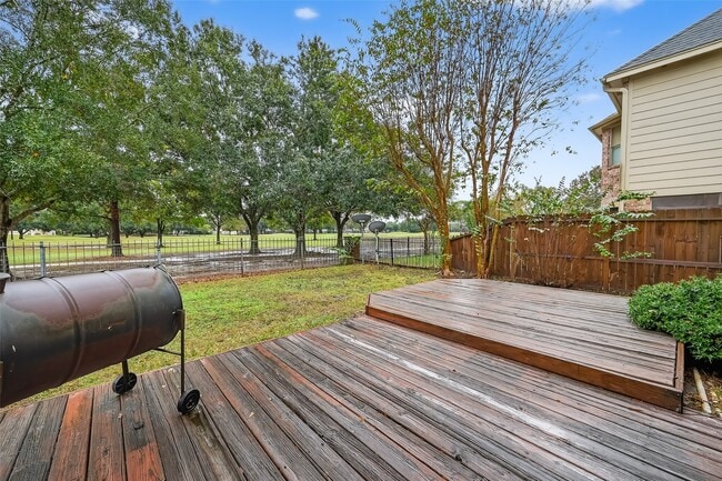 Building Photo - 21519 San Marino Dr