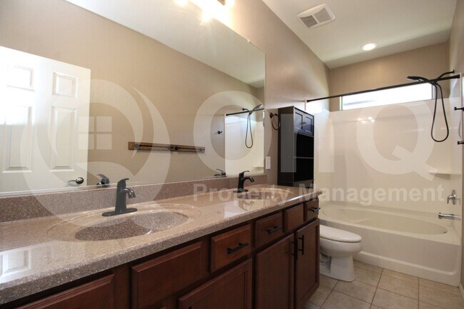 Building Photo - 5614 W Montebello Way
