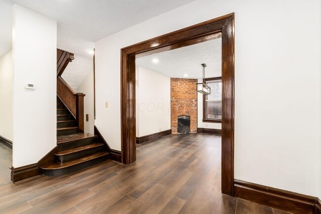 Building Photo - 61 Sherman Ave